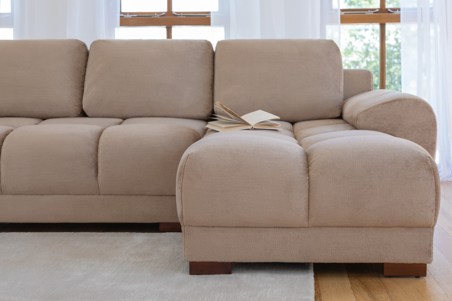 Azzuro  Universal Corner Sofabed: Plush Velvet, Convertible Sofa with Storage
