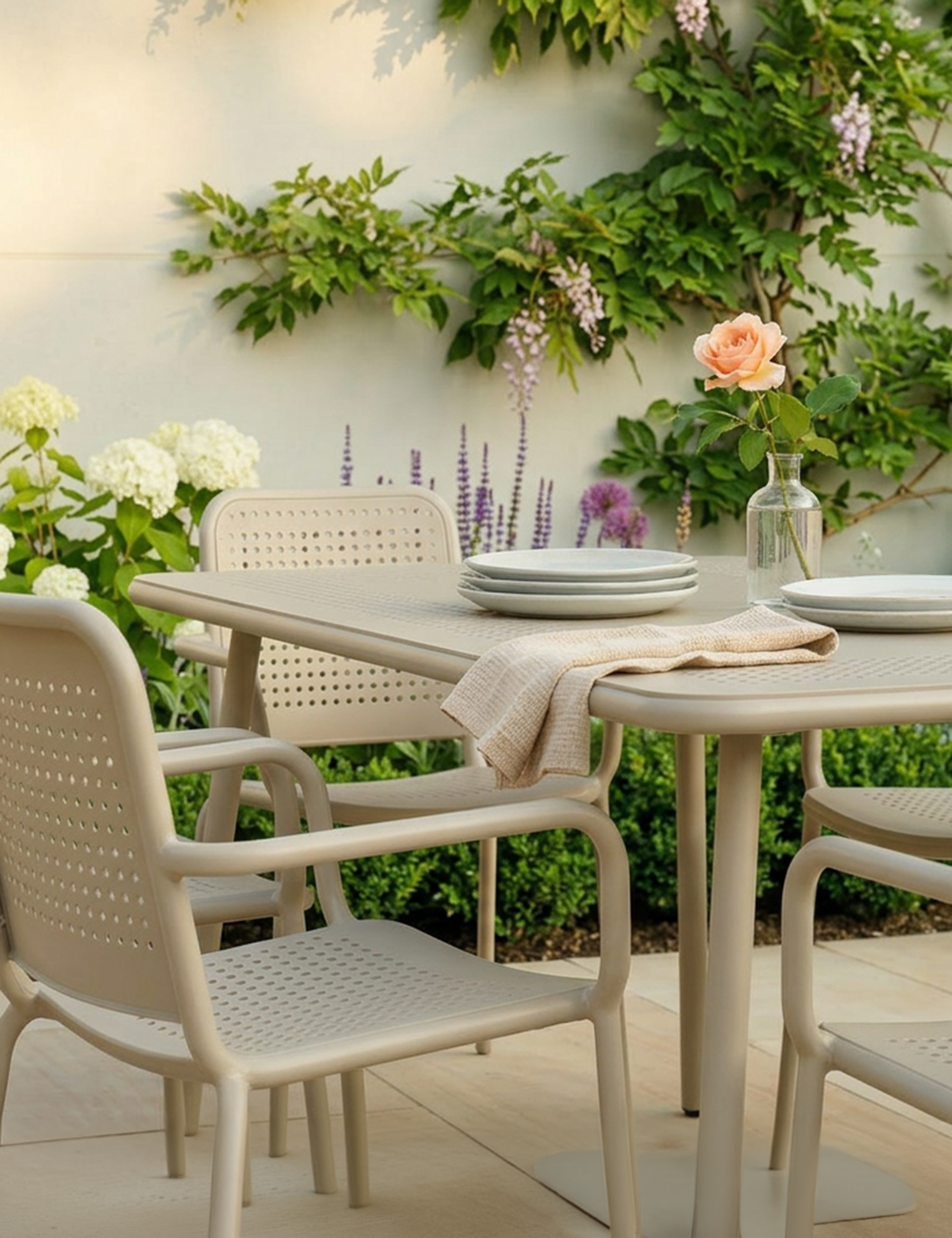 Porto 6 Seater Rectangular Dining Set in Champagne