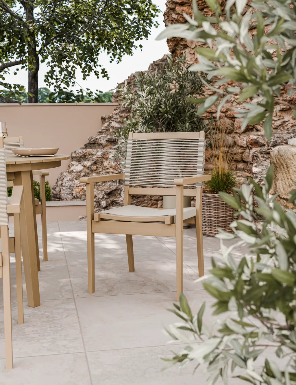 Roma 4 Seater Round Sunray with Terrazzo Insert Dining Set with Roma Rope Stacking Chairs